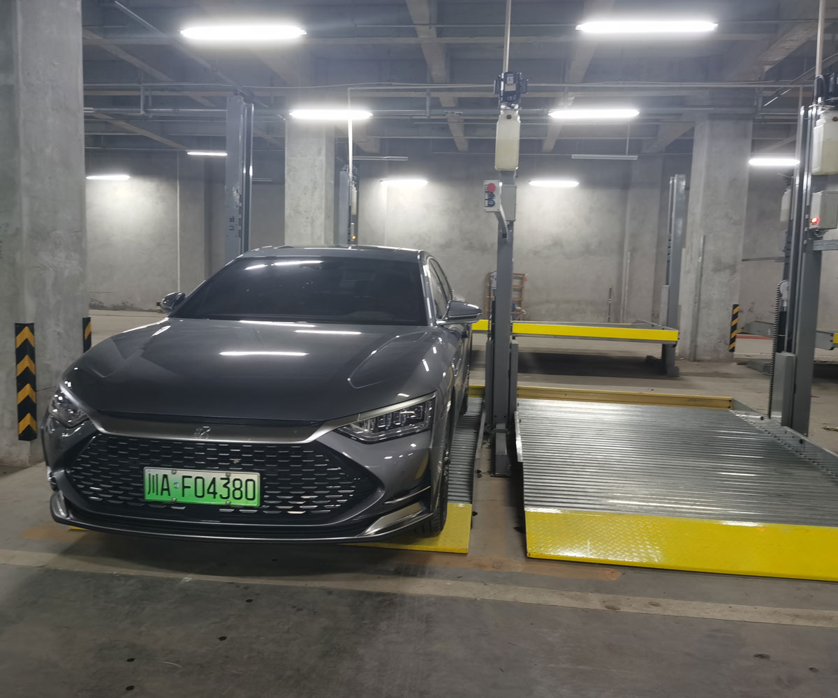 地下室簡易升降類機械車庫維保.jpg